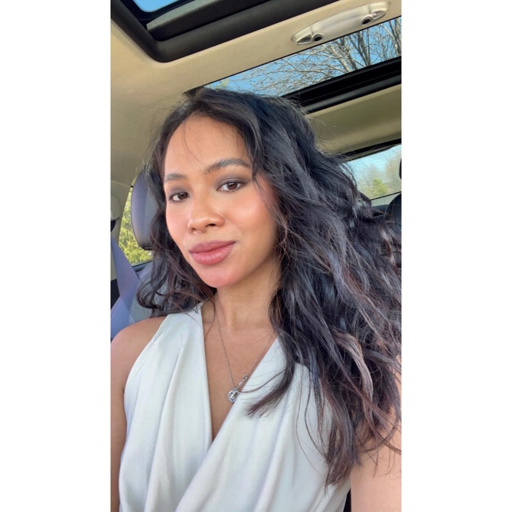 Meet your Posher, Quynh!